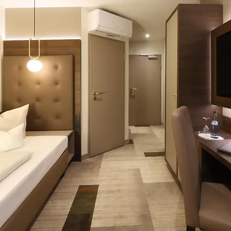 Goldene Rose Hotel 3*